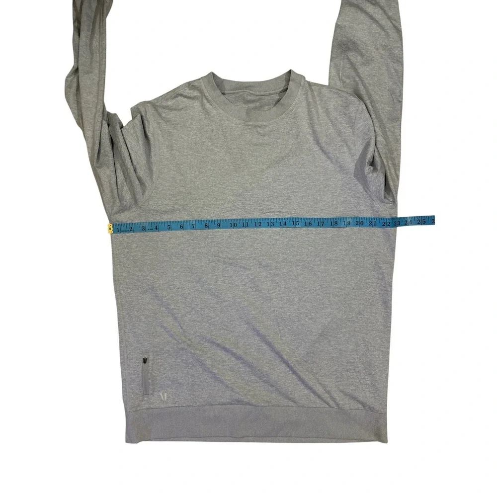 Vuori Ponto Performance Crew Heather Gray Long Sleeve Pullover Mens Size XL